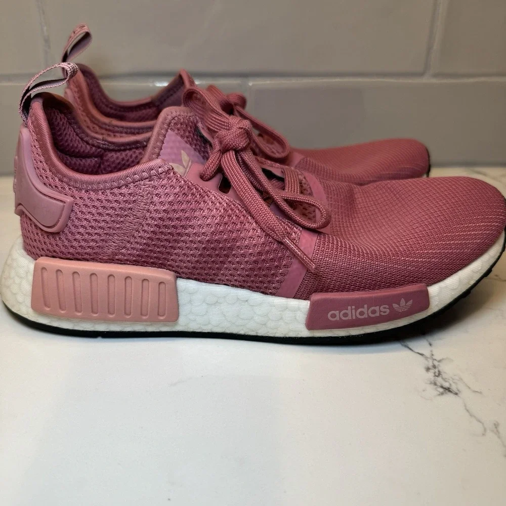 Adidas Women's NMD‎ R1 Shoes Trace Pink Size 7.5